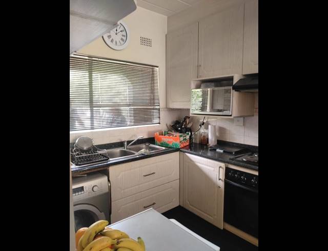 2 BEDROOM APARTMENT FOR SALE IN CROYDON